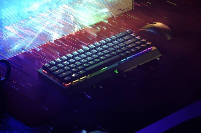 jp Razer blackwidow v3 ミニ ハイパースピード - 黄色のスイッチ - 米国 黒 PN8263 キーボード