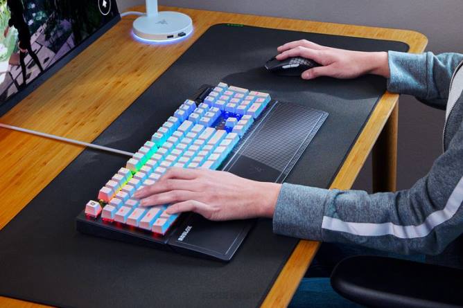 jp Razer blackwidow v3 - グリーン スイッチ - 米国 - roblox エディション 白 PN8259 キーボード