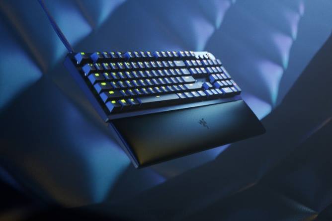 jp Razer ハンツマン v2 - クリック感のある光スイッチ - 米国 一色 PN8269 キーボード